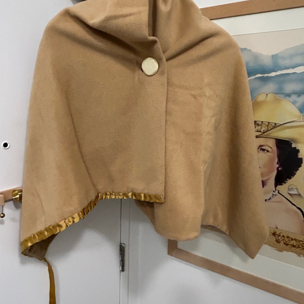 Elegant Tan Cape with Button Detail